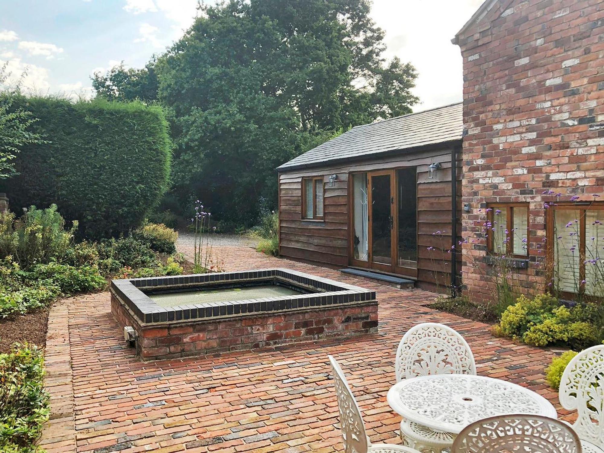 The Hayloft Villa Stourport Exteriör bild